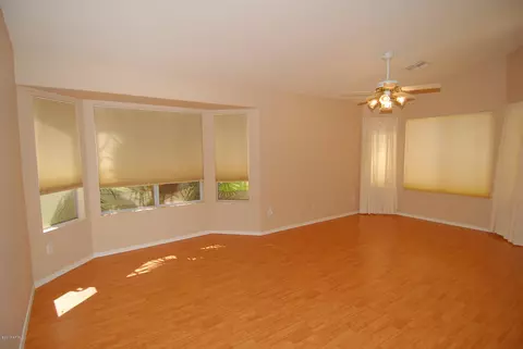 7739 E Decatur Cir, Mesa, AZ 85207 photo 3
