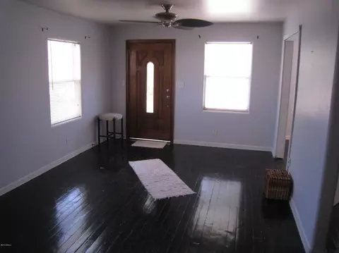102 N Hibbert --, Mesa, AZ 85201 photo 2