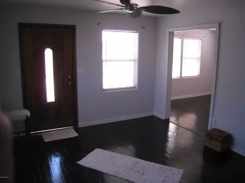 102 N Hibbert --, Mesa, AZ 85201 photo 3