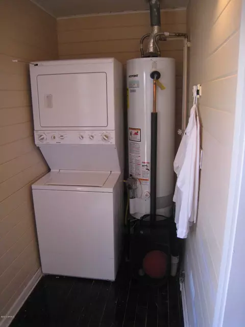 102 N Hibbert --, Mesa, AZ 85201 photo 14