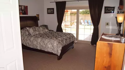 1022 E Citation Ln, Tempe, AZ 85284 photo 10