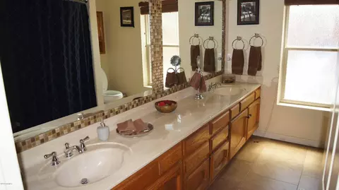 1022 E Citation Ln, Tempe, AZ 85284 photo 16