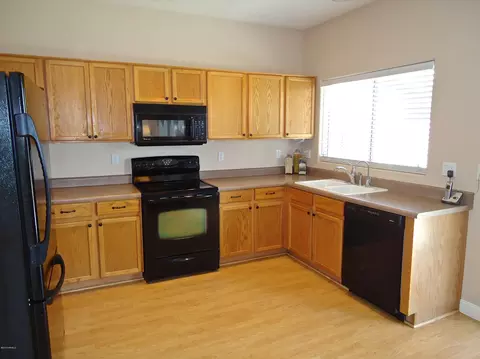 3703 E Longhorn Dr, Gilbert, AZ 85297 photo 2