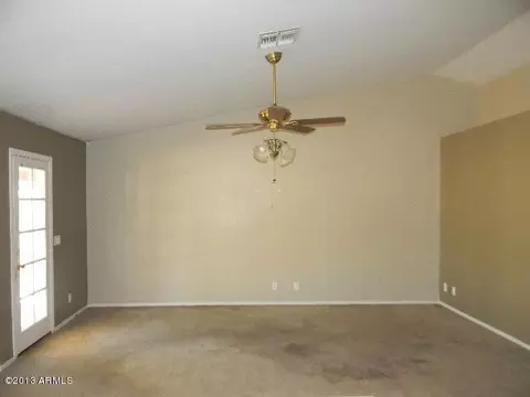 902 S Wanda Dr, Gilbert, AZ 85296 photo 9