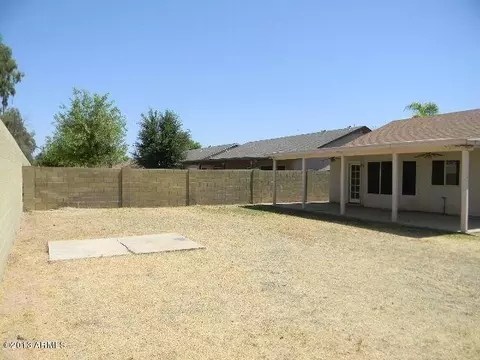 902 S Wanda Dr, Gilbert, AZ 85296 photo 17