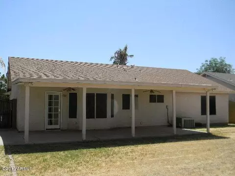 902 S Wanda Dr, Gilbert, AZ 85296 photo 14