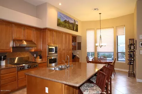434 E Desert Wind Dr, Phoenix, AZ 85048 photo 13