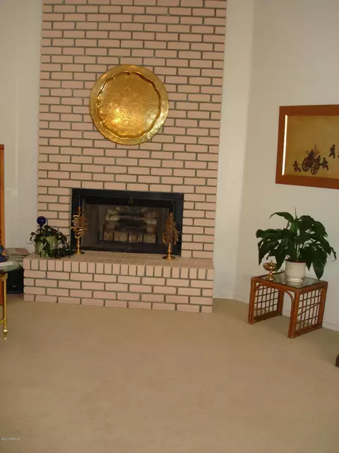 4027 E Lavender Ln, Phoenix, AZ 85044 photo 8