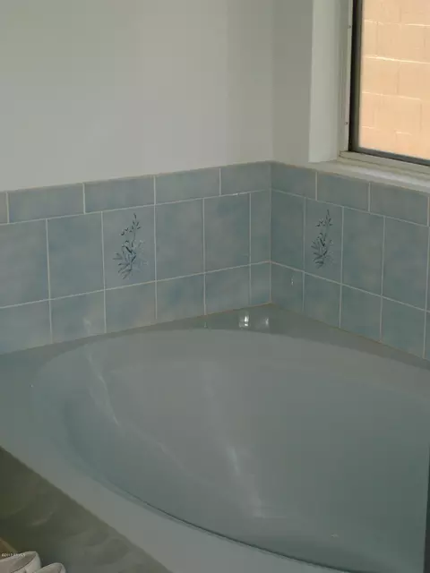4027 E Lavender Ln, Phoenix, AZ 85044 photo 13
