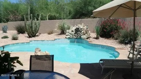 4352 E Sands Dr, Phoenix, AZ 85050 photo 3