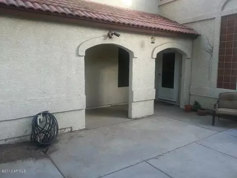 446 E Wescott Dr, Phoenix, AZ 85024 photo 2