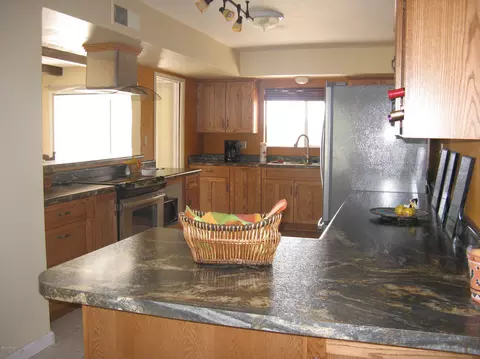 955 E Hondo Ave, Apache Junction, AZ 85119 photo 3
