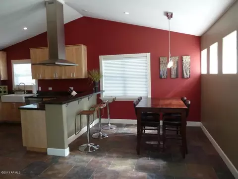 1902 Earll Dr, Phoenix, AZ 85016 photo 4