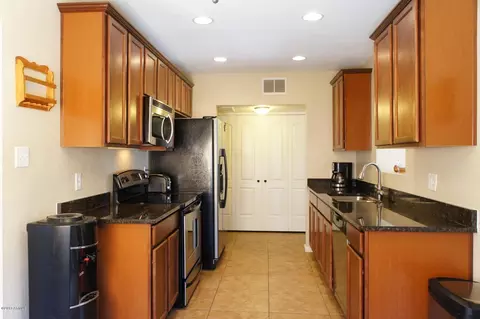 2700 E Amelia Ave, Phoenix, AZ 85016 photo 8