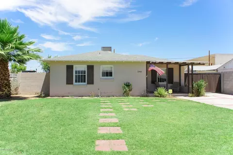 2700 E Amelia Ave, Phoenix, AZ 85016 photo 3