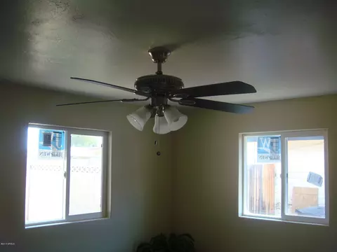 1452 E 3rd Ave, Mesa, AZ 85204 photo 6