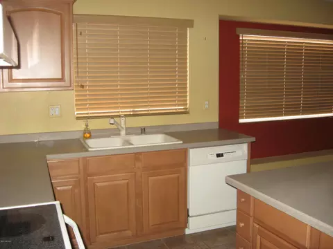1430 E Huntington Dr, Phoenix, AZ 85040 photo 8