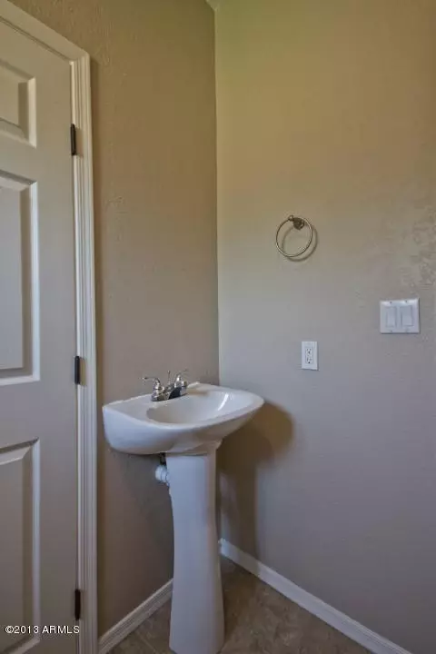 908 E Derby Dr, Tempe, AZ 85284 photo 23