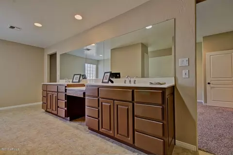908 E Derby Dr, Tempe, AZ 85284 photo 17