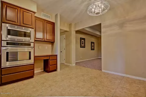 908 E Derby Dr, Tempe, AZ 85284 photo 8