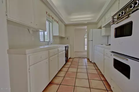 4814 Earll Dr, Phoenix, AZ 85018 photo 9
