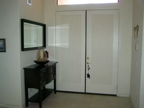 1026 E Betsy Ln, Gilbert, AZ 85296 photo 2