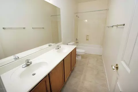 539 E Betsy Ln, Gilbert, AZ 85296 photo 16