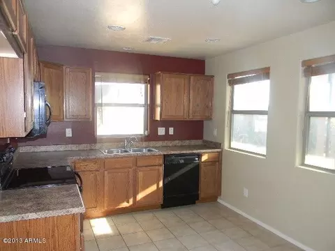 1864 S Seton Ave, Gilbert, AZ 85295 photo 5