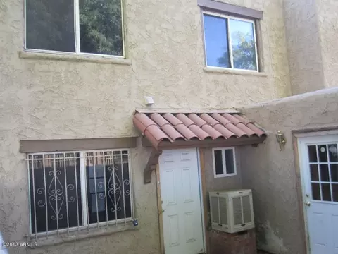 4255 N 67th Dr, Phoenix, AZ 85033 photo 1