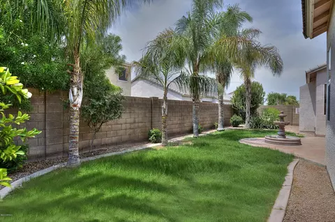 2785 E Michelle Way, Gilbert, AZ 85234 photo 8