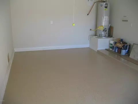 3937 E Cat Balue Dr, Phoenix, AZ 85050 photo 8