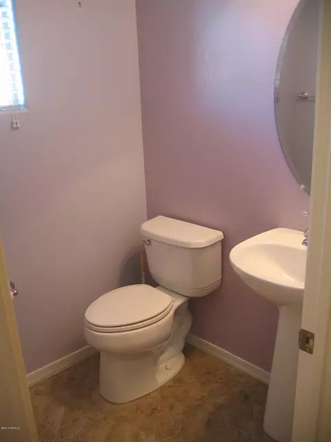 3937 E Cat Balue Dr, Phoenix, AZ 85050 photo 18