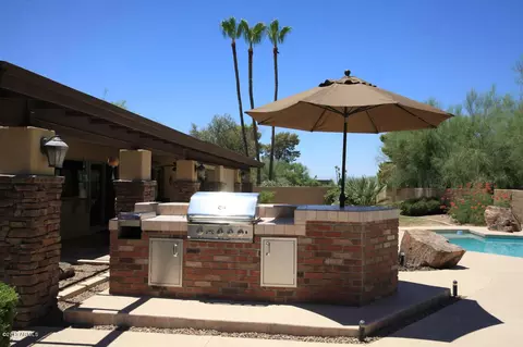 5840 N 45th Pl, Phoenix, AZ 85018 photo 26