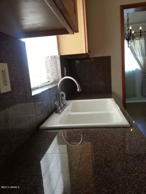 1937 E Monterey Way, Phoenix, AZ 85016 photo 7