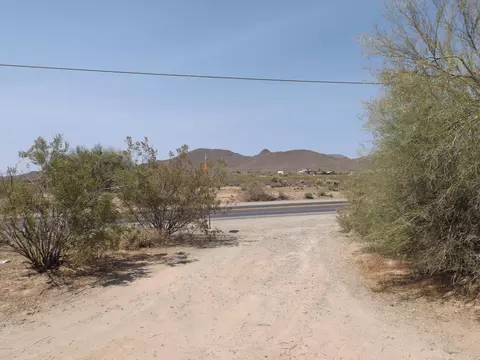 1511 E Joy Ranch Rd, Phoenix, AZ 85086 photo 3