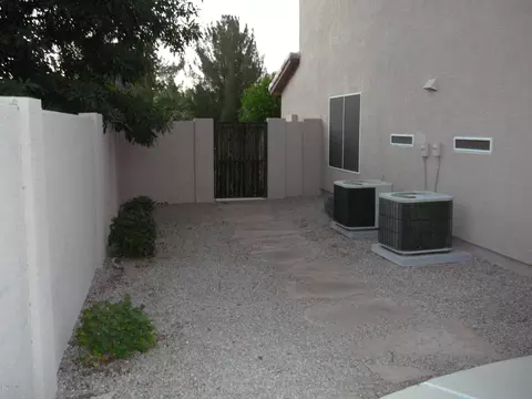3859 E Indigo Bay Dr, Gilbert, AZ 85234 photo 9