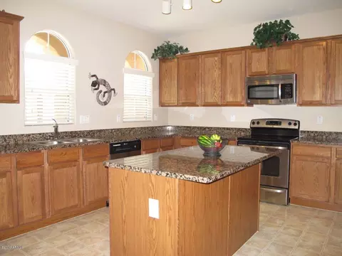 4225 E Milky Way, Gilbert, AZ 85295 photo 4