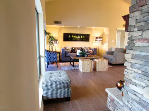 2035 E Redmon Dr, Tempe, AZ 85283 photo 6