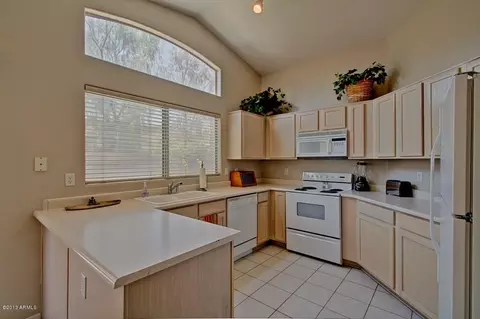4045 E Anderson Dr, Phoenix, AZ 85032 photo 11