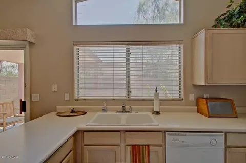 4045 E Anderson Dr, Phoenix, AZ 85032 photo 13