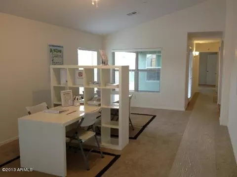8110 S 2nd Dr, Phoenix, AZ 85041 photo 4
