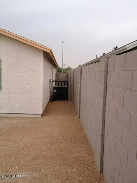8106 S 2nd Dr, Phoenix, AZ 85041 photo 28