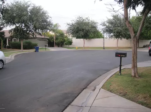 3765 E Bruce Ct, Gilbert, AZ 85234 photo 8