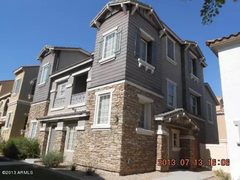 4070 E Windsor Dr, Gilbert, AZ 85296 photo 1