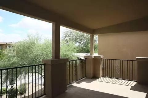 3971 E Crest Ln, Phoenix, AZ 85050 photo 20