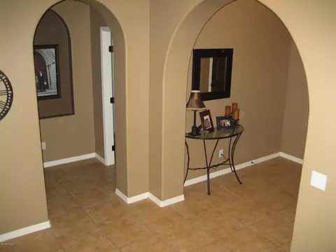 3971 E Crest Ln, Phoenix, AZ 85050 photo 33
