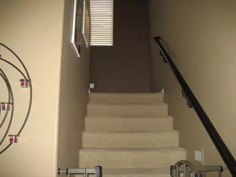 3971 E Crest Ln, Phoenix, AZ 85050 photo 16