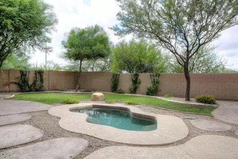 3971 E Crest Ln, Phoenix, AZ 85050 photo 34