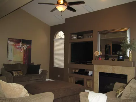 3971 E Crest Ln, Phoenix, AZ 85050 photo 5