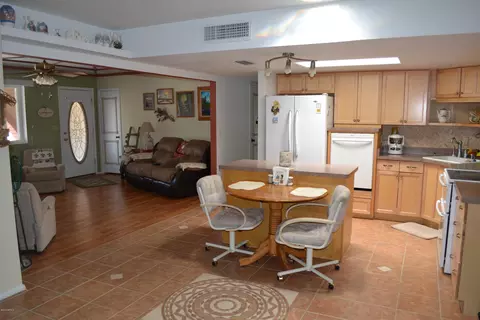 1443 S Main Dr, Apache Junction, AZ 85120 photo 13